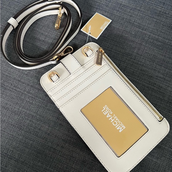 NWT MICHAEL KORS PHONE CROSSBODY WITH CARD HOLDER LEATHER - Picture 3 of 4